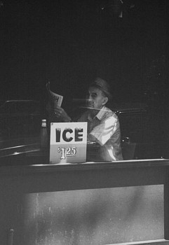 Robert Farber - Robert Farber Ice $1.25, Greenwich, Connecticut, Edition of 25