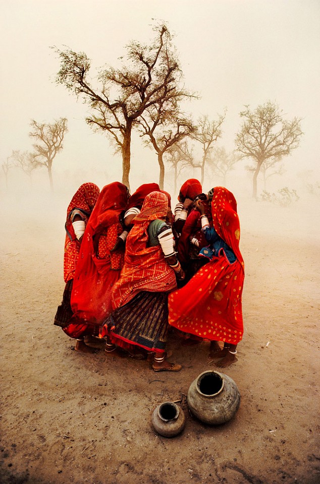 Steve McCurry, Dust Storm, Rajasthan, India, 1983
FujiFlex Crystal Archive Print, (Inquire for available sizes)
INDIA-10219