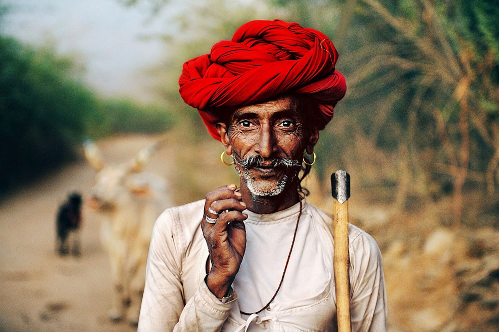 Steve McCurry, Nomad Shepherd, 2009
FujiFlex Crystal Archive Print, (Inquire for available sizes)
INDIA-10841