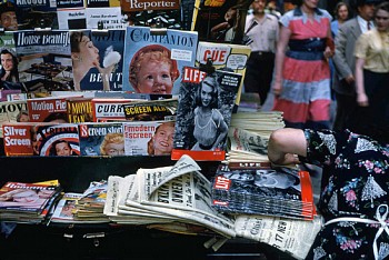 Ruth Orkin -&nbsp;Ruth Orkin Magazine Stand, NYC