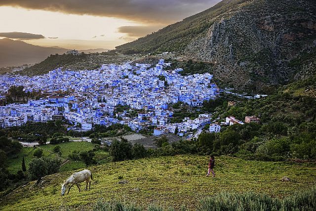 Steve McCurry, Hilltop View of Chefchaouen, 2016
FujiFlex Crystal Archive Print
MOROCCO-10217