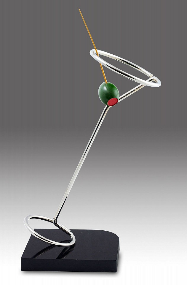 Claes Oldenburg, Tilting Neon Cocktail, 1983
Stainless steel, cast aluminum, acrylic paint and plexiglass multiple, 18 3/4 x 6 1/4 x 7 in. (47.6 x 15.9 x 17.8 cm)
CO221101