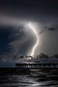 Shawn Moss -&nbsp;Shawn Moss Stormy Nights IV, Ed. 1/10