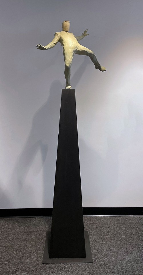Jim Rennert, On Your Toes, 2023
bronze and steel, 74 x 16 x 16 in. (188 x 40.6 x 40.6 cm)