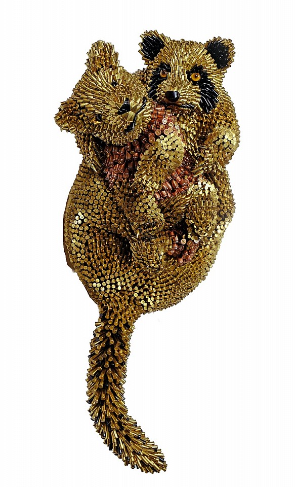 Federico Uribe, Hug, 2023
Bullet Shells, 30 x 14 x 12 in. (76.2 x 35.6 x 30.5 cm)
FU240601