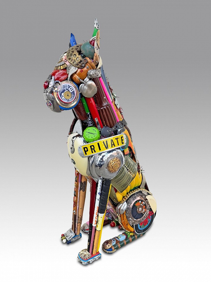 Leo Sewell, Boxer, 2025
mixed media assemblage, 31 x 10 x 21 in. (78.7 x 25.4 x 53.3 cm)
LS250204