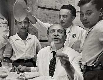 Work:&nbsp;Ruth Orkin The Noodle King