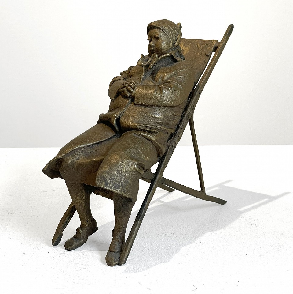 Bruno Lucchesi, Woman in Lawn Chair, Ed. 2/2, 1986
bronze, 6 x 7 x 3 in. (15.2 x 17.8 x 7.6 cm)
BL260914