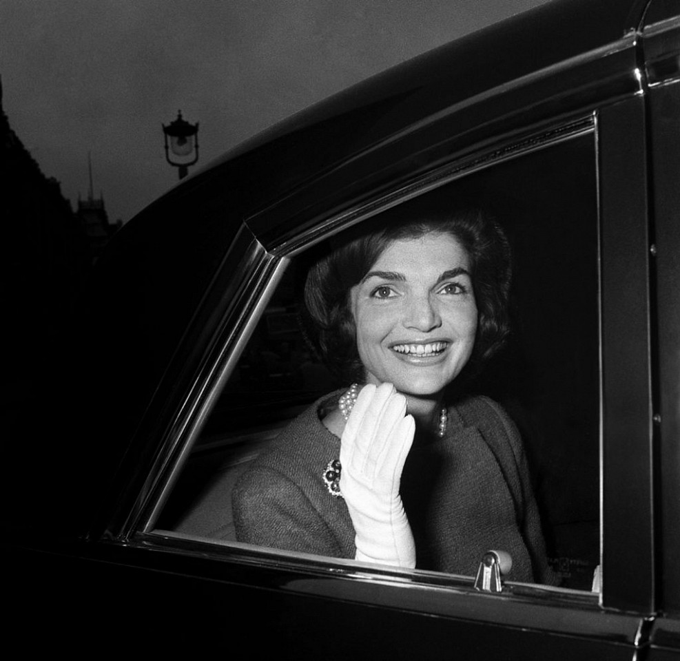 Harry Benson, Jackie Kennedy in Car, London, Edition of 35, 1962
photograph, 24 x 30 in. (61 x 76.2 cm)
HB121106